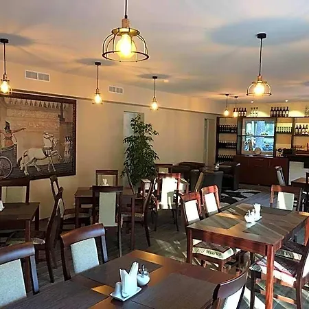 Jerevan Hotel