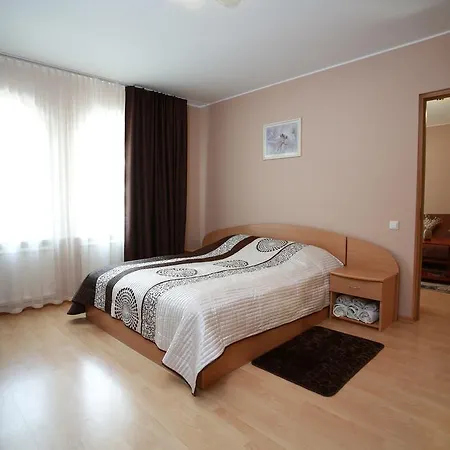 Hotel Jerevan 3*